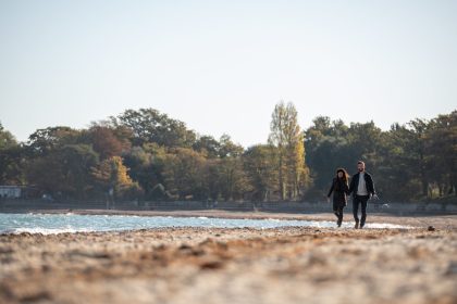 VIOW walking beautiful beaches