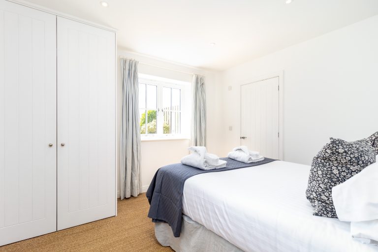 The Lookout Tapnell Farm double room