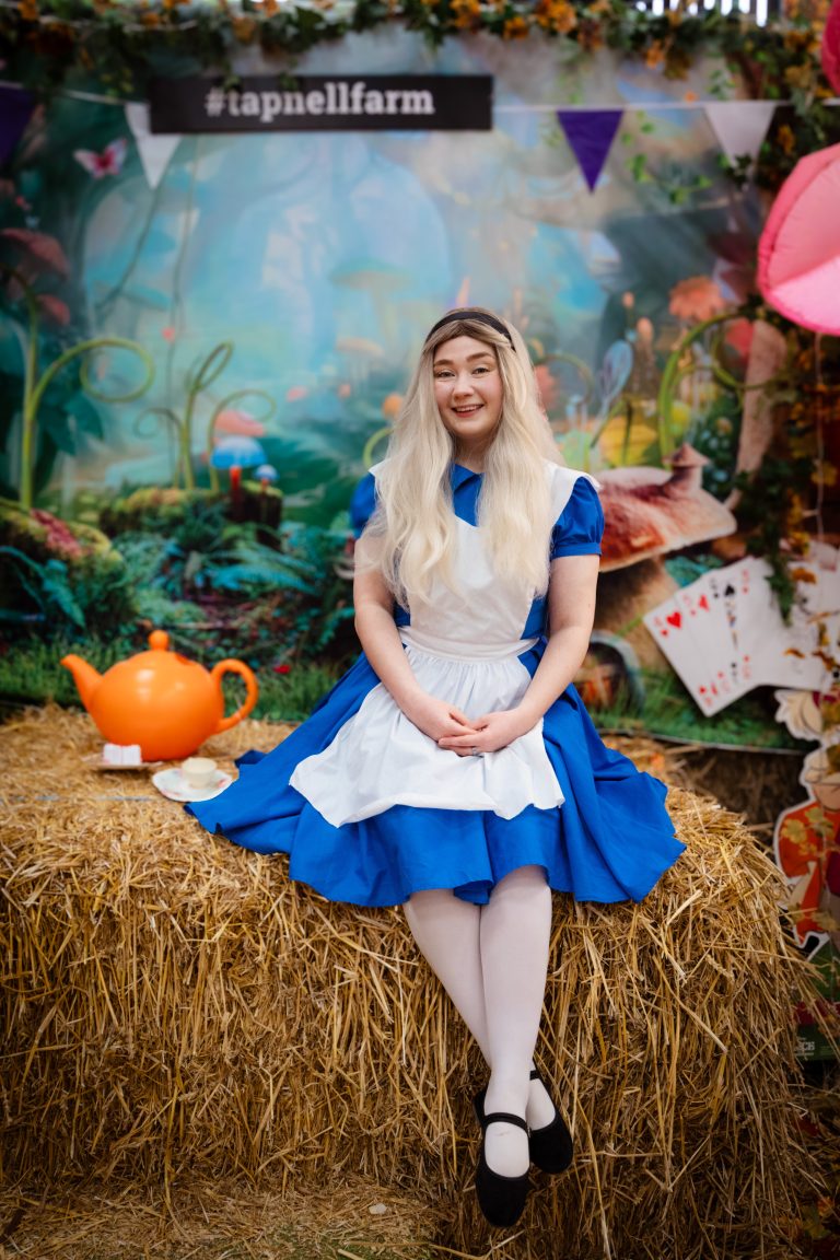 Alice in Wonderland Tapnell Farm Park 2024 Events 6